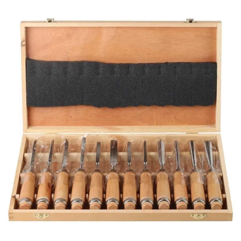 Zestaw dłut ręcznych do obróbk – Hand Tools In Workshop recenzja i cena