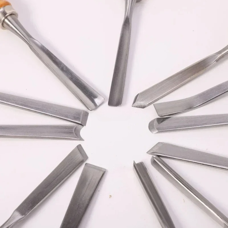 Zestaw dłut ręcznych do obróbk – Hand Tools In Workshop recenzja i cena